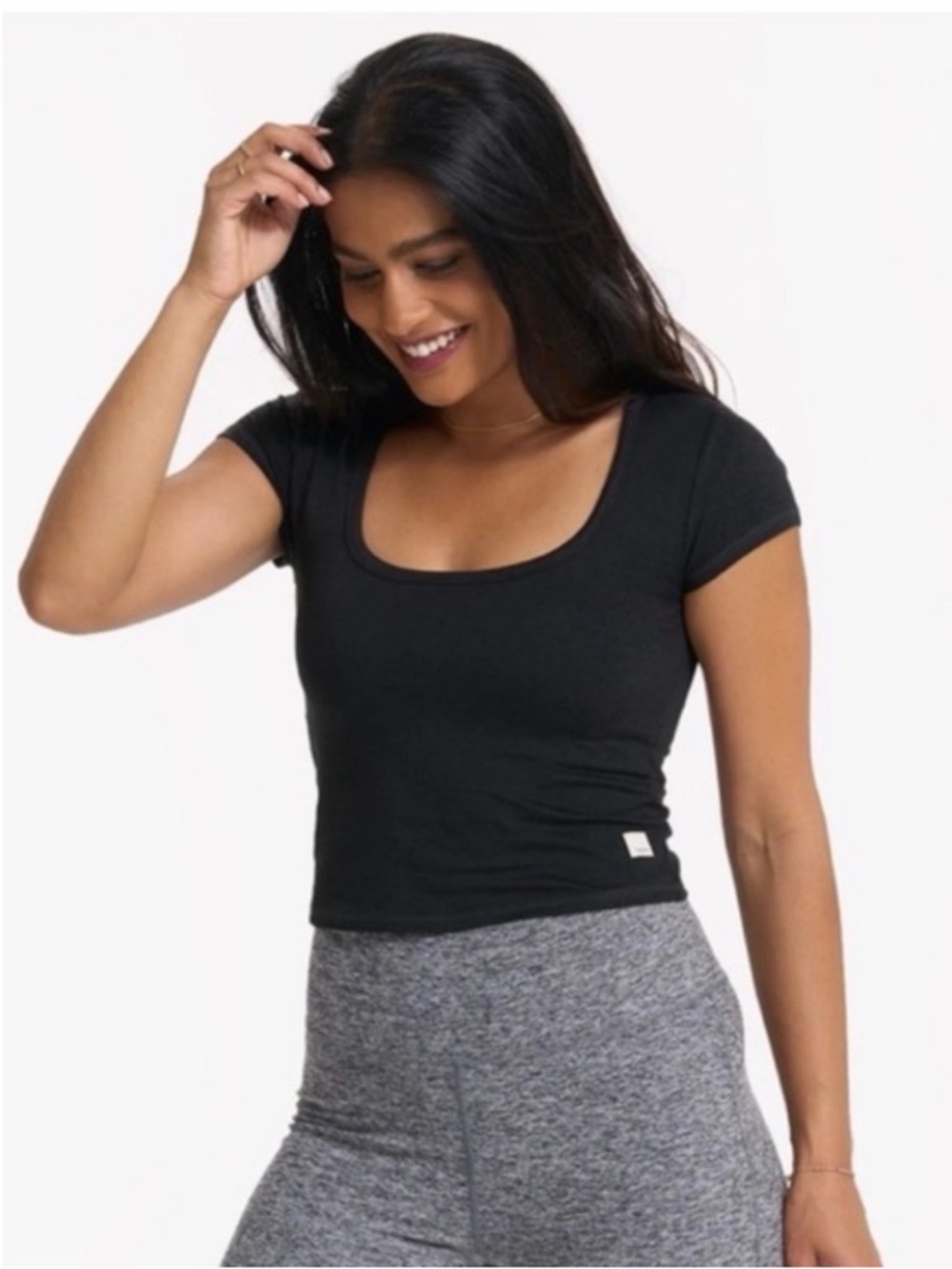 Vuori Black Scoop Neck Crop Top